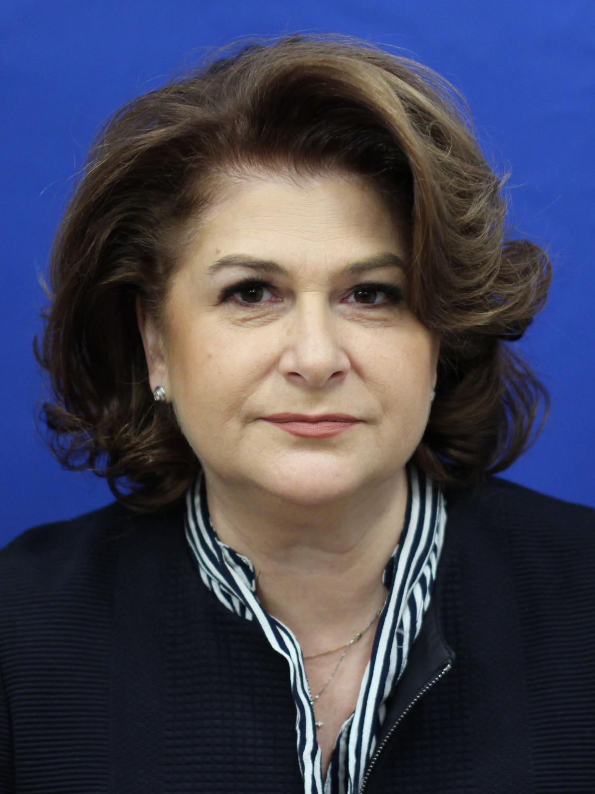 Rovana Plumb