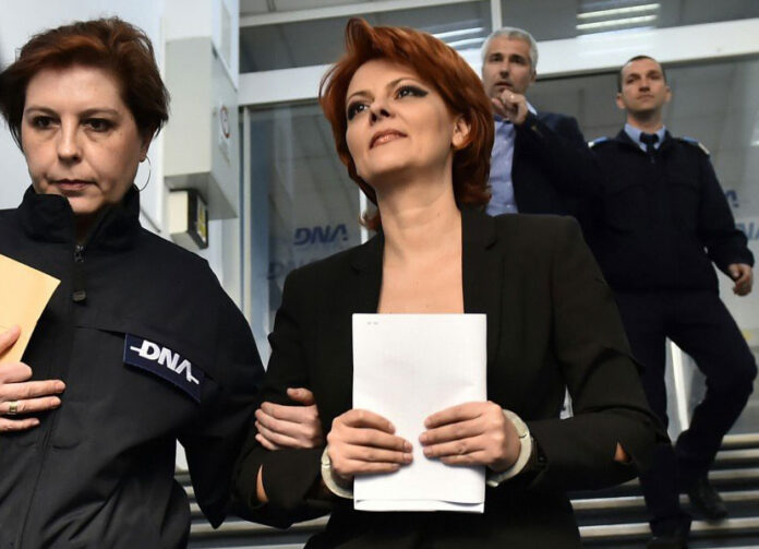 Olguta Vasilescu in catușe