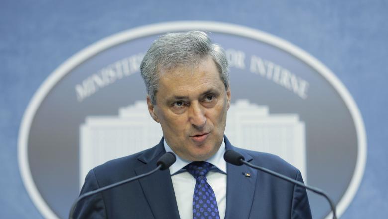 Ministrul de interne, Marcel Vela, atac la liderii de sindicat pensionari: Vor să fie şi inspectori şefi, vor să fie şi meridianul Greenwich şi stăpânii inelelor”