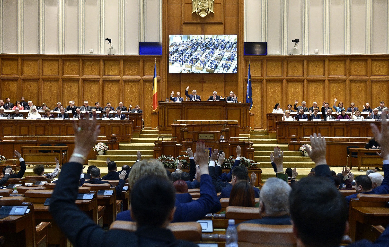 S-a depus moțiunea de cenzură, dar Eugen teodorovici nu a semnat-o. Care este explicația
