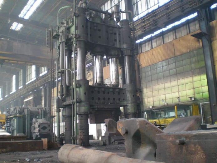 IMGB, ultina din uzinele moștenite de la Nicolae Ceaușescu, se vinde la fier vechi. Interesele imobiliare primează