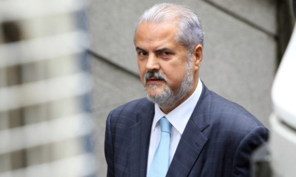 Adrian Năstase atacă crunt PSD. Se consideră nebăgat în seamă după ce a fost închis pentru corupție