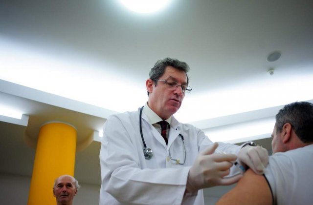 Adrian Streinu-Cercel, vizat de un dosar penal în plină criză a coronavirusului. Cum a reacționat Codrin Ștefănescu