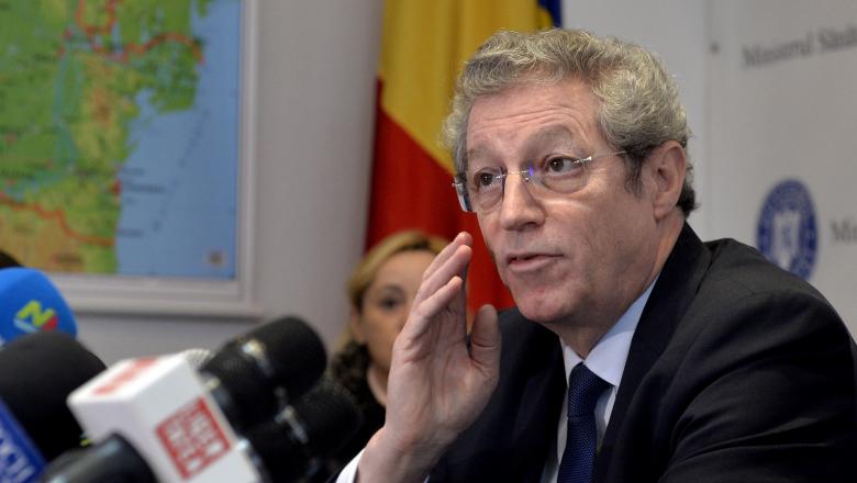 Adrian Streinu Cercel a fost demis. Cine i-a luat locul în comisia anti-COVID-19