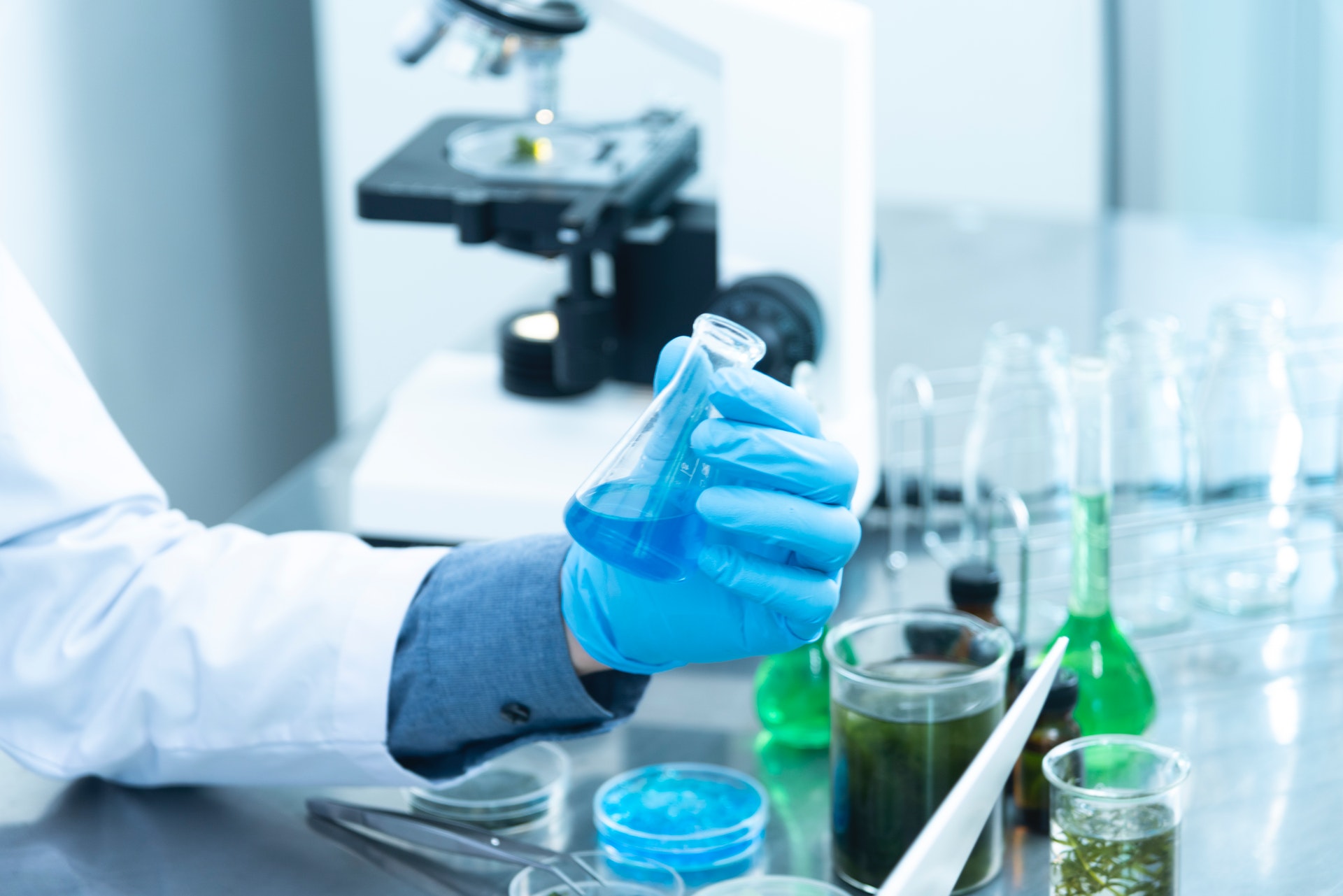 Studiu 80% din persoanele infectate cu coronavirus sunt asimptomatice