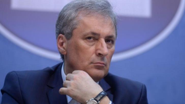 Marcel Vela a spus ce trebuie făcut când cineva nu poartă mască la metrou