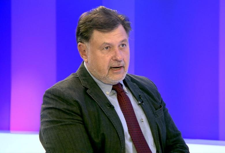 Când NU trebuie purtată masca în public, a explicat profesorul Alexandru Rafila