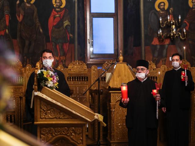 Regulamentul desfășurării slujbelor bisericești publicat de Sântul Sinod