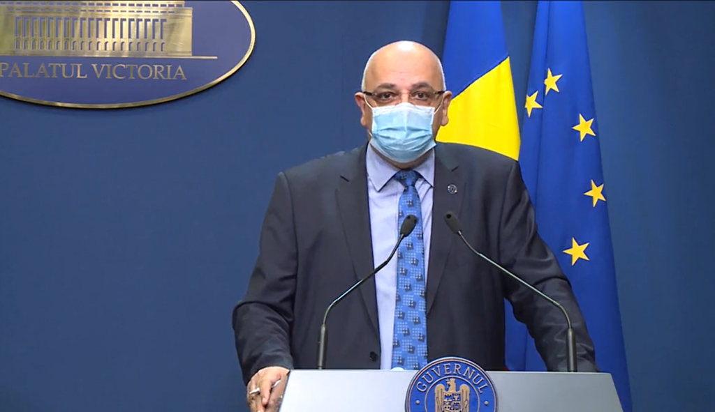Ieși afară! Asta le transmite Raed Arafat elevilor fără mască