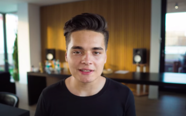 Vloggerul Selly a atacat-o dur pe Monica Anisie, ministrul educației