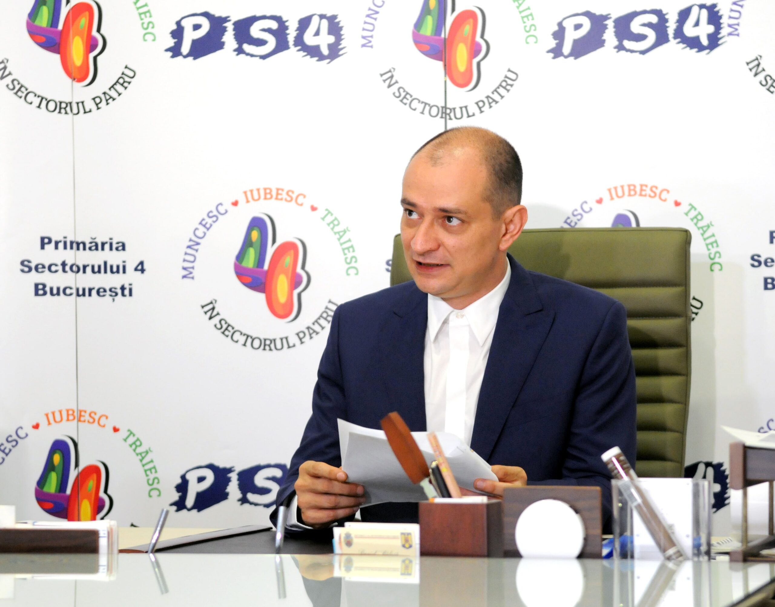 COVID-19 a închis Primăria sectorului 4
