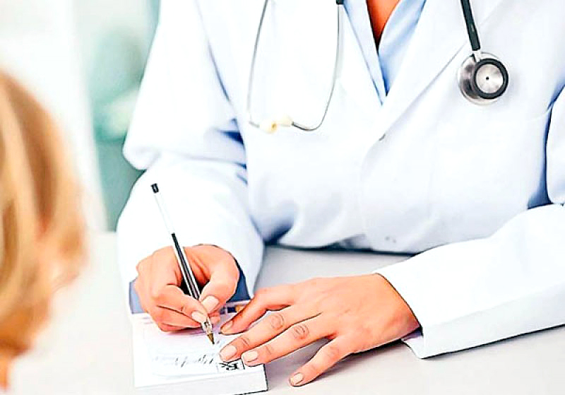 O doctoriță a murit la cabinetul său, din Botoșani, cu COVID