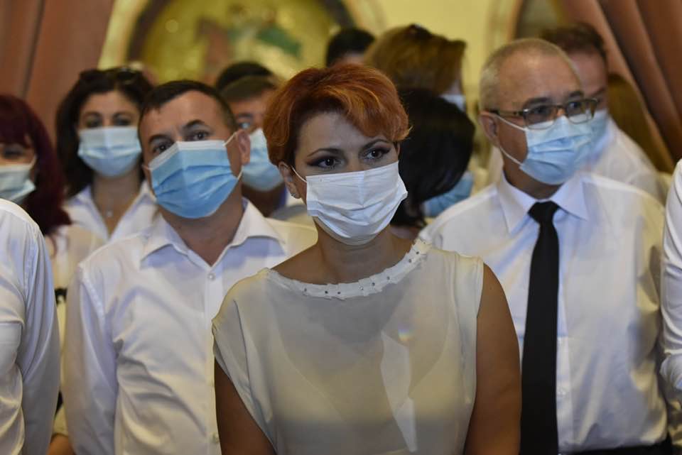 Olguța Vasilescu organizează Târgul de Crăciun din Craiova în plină pandemie de COVID-19. Mai multe orașe din țară au anulat festivitățile de iarnă