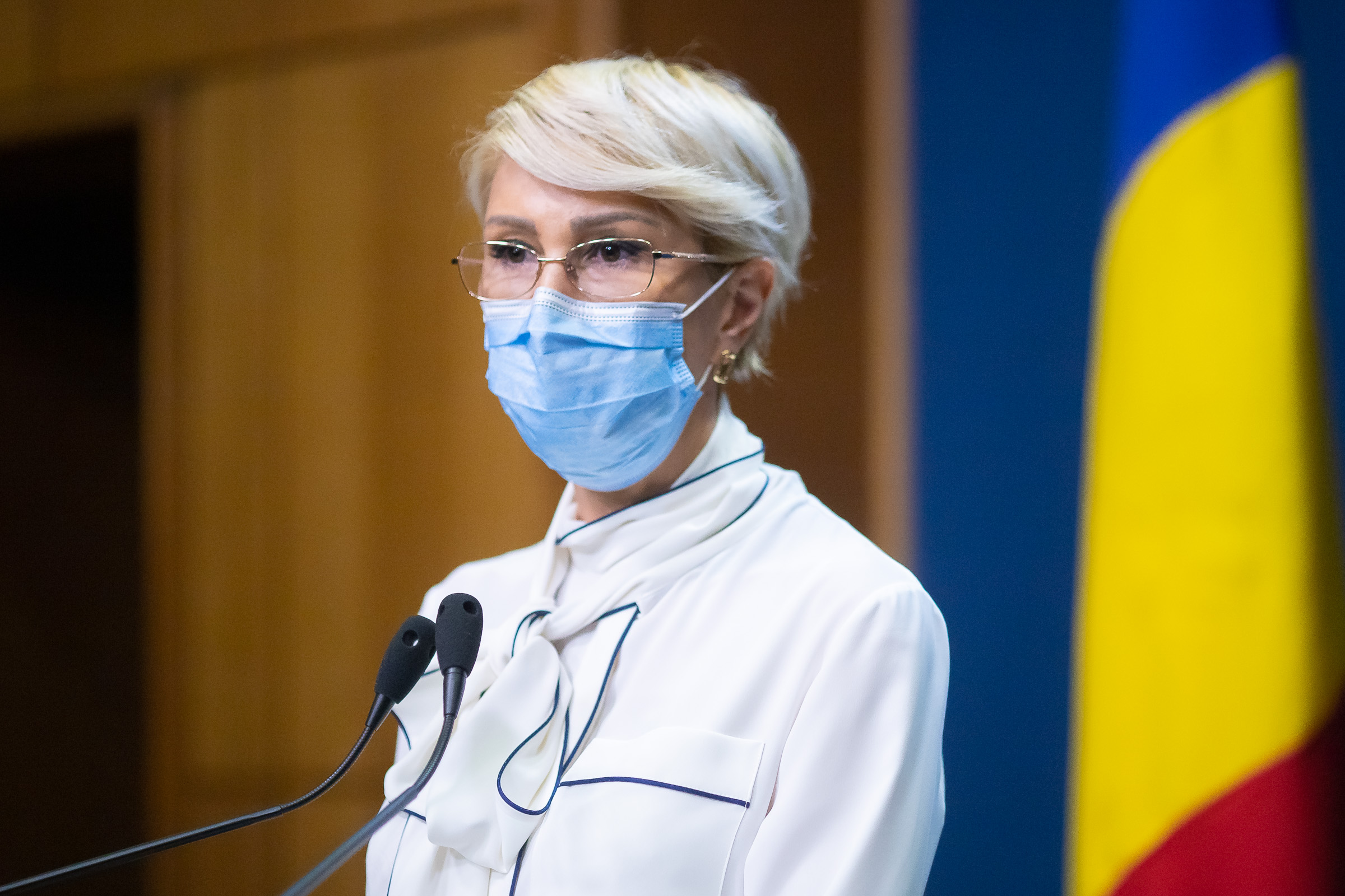 Raluca Turcan: „CCR favorizează infractorii. Un instrument politic prin care PSD urmăreşte să controleze şi alte instituţii”