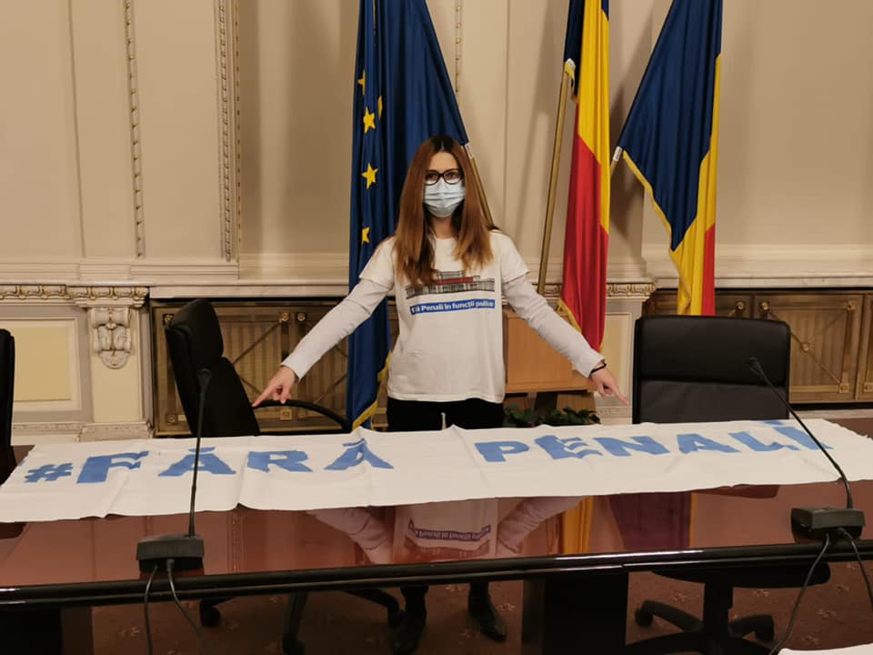 O senatoare USR cere demisia conducerii: „Scor dezastruos. Aroganța și nepotismul ne-au adus aici”