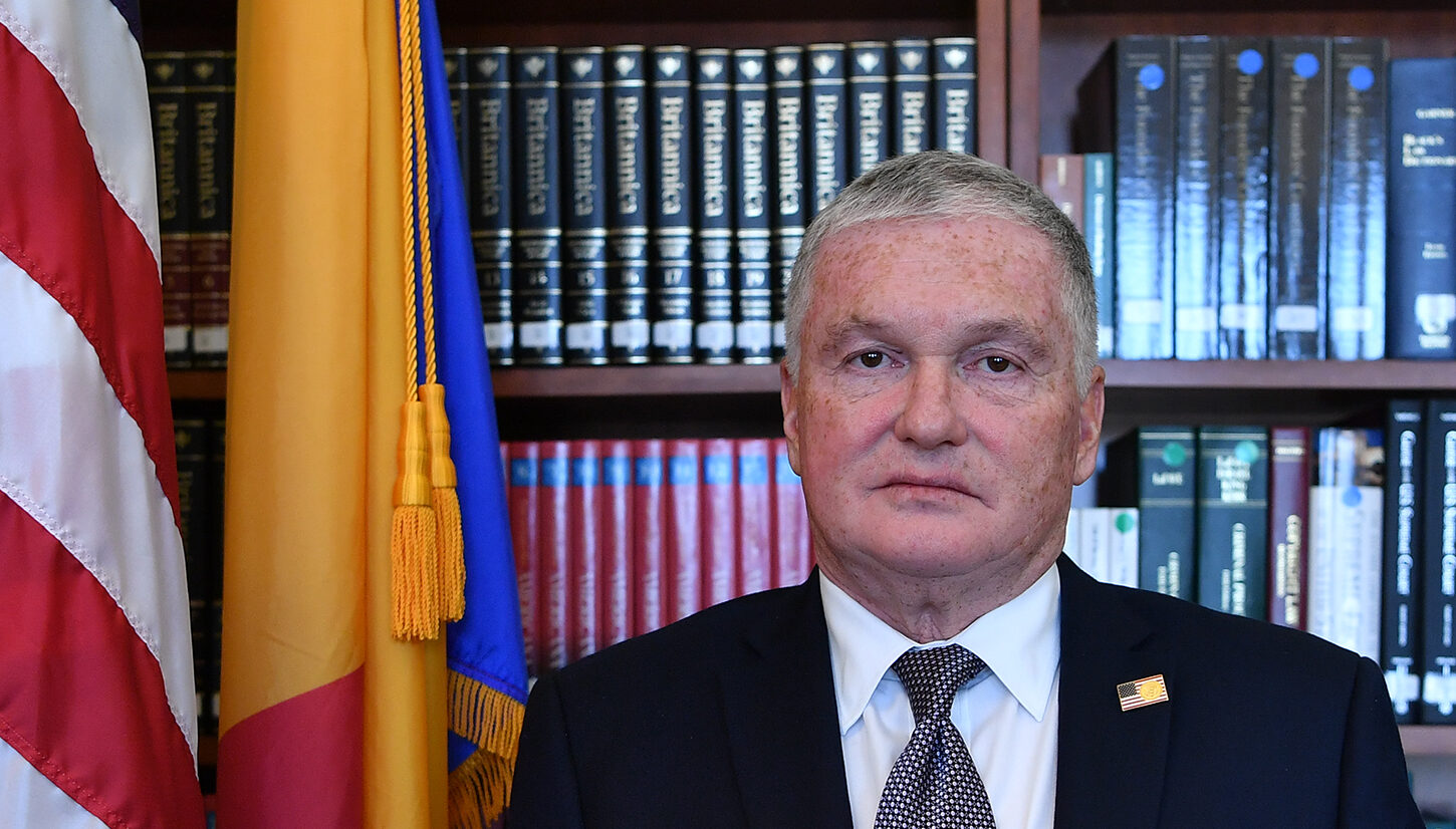 Ambasadorul SUA: s-au făcut reforme în reinstaurarea statului de drept