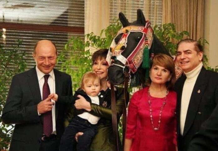 Traian Băsescu este „Nașul” consideră analistul Cozmin Gușă