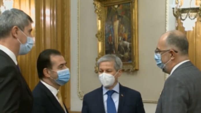 Acordul de coaliție a fost semnat PNL, USR-PLUS și UDMR