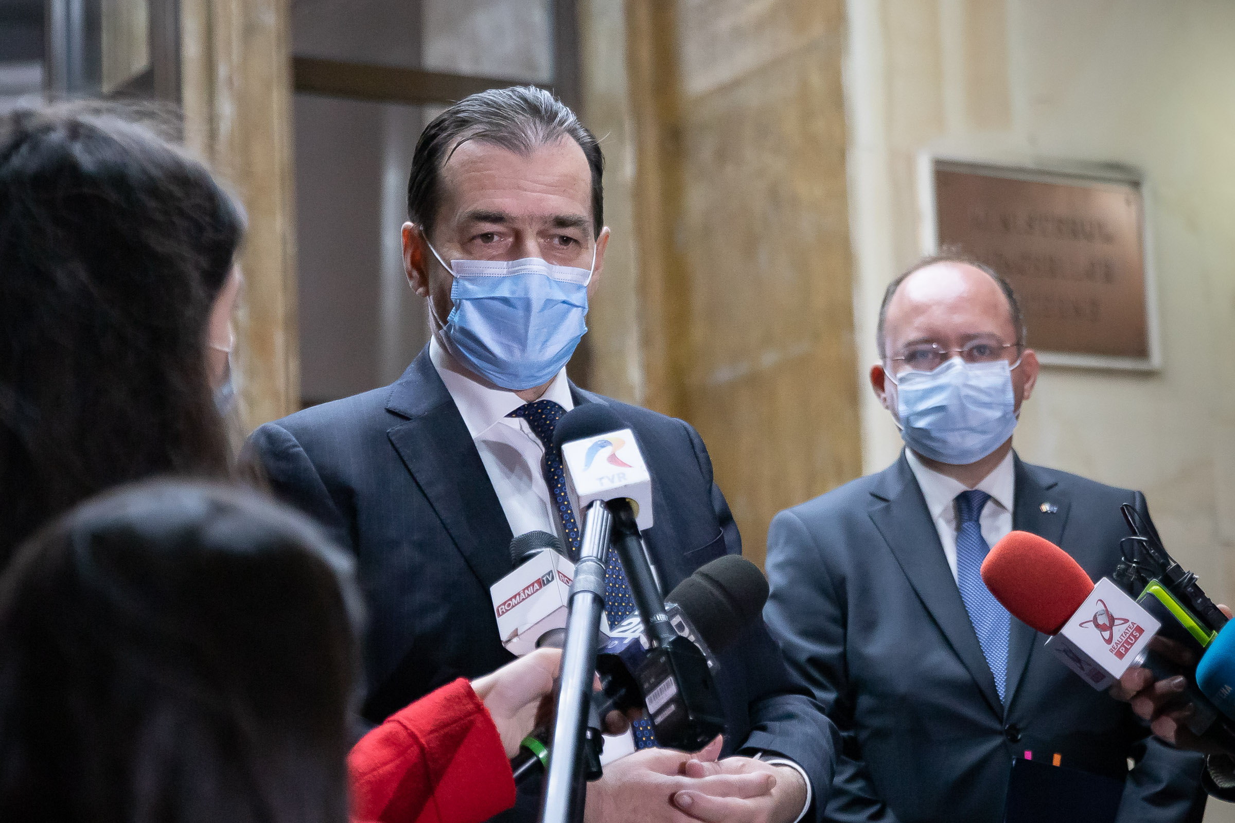 Ludovic Orban anunță: Toate variantele sunt pe masă! Am decis să continuăm discuţiile pentru formarea unei majorități parlamentare.