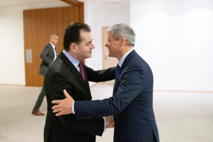 Dacian Cioloș nu îl vrea pe Orban premier: Am vorbit serios când am spus că e nevoie de un nou început