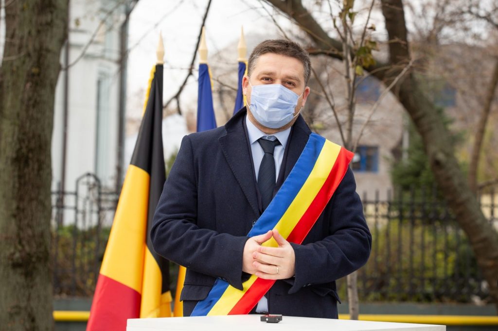 Ciprian Ciucu spune că Nicușor Dan refuză să facă o întâlnire cu primarii de sector: “Tot întârzie, iar eu trebuie să îmi fac bugetul!”
