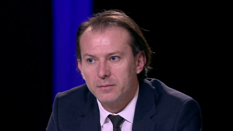 Elevii revin în bănci din 8 februarie, a spus Florin Cîțu cu două condiții