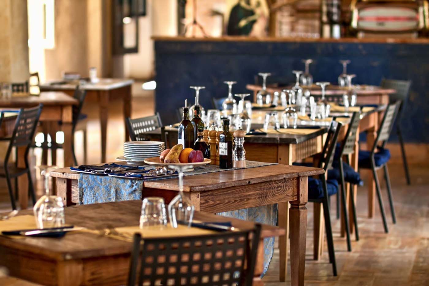 Se redeschid la interior restaurantele, cinematografele, sălile de jocuri