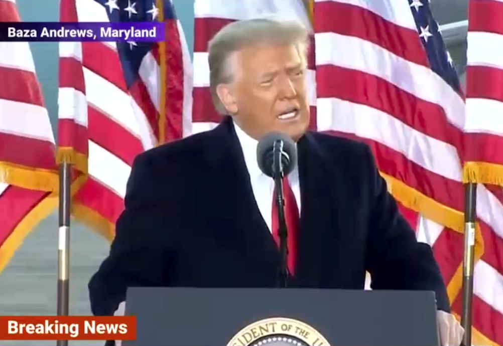 Donald Trump a părăsit Casa Albă, îmbarcându-se la bordul AFO