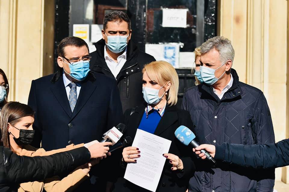 Gabriela Firea, război cu Clotilde Armand: A depus plângere împotriva retragerii finanțării pentru cele patru spitale din București