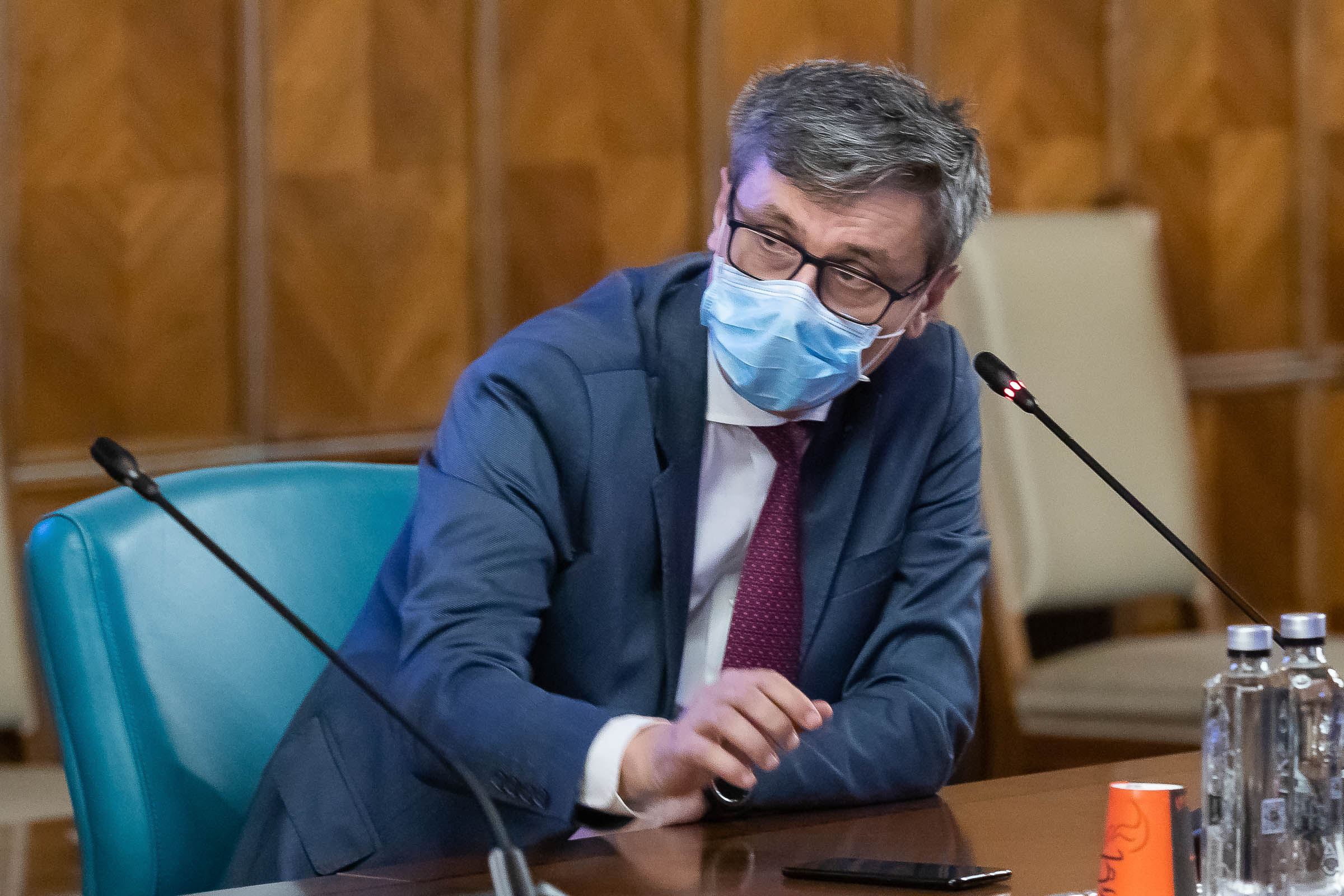 Ministrul Energiei: Există persoane angajate fictiv ca mineri