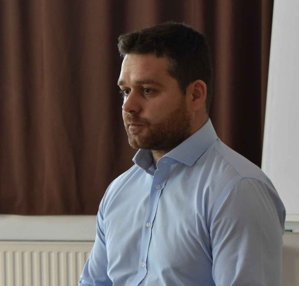 Ciprian Ciucu acuză „lucrări de mântuială” la școlile din Sectorul 6. „Nu vom începe școala în aceste clădiri!”