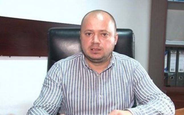 Primarul din Păulești, Vrancea, a organizat o petrecere în primărie