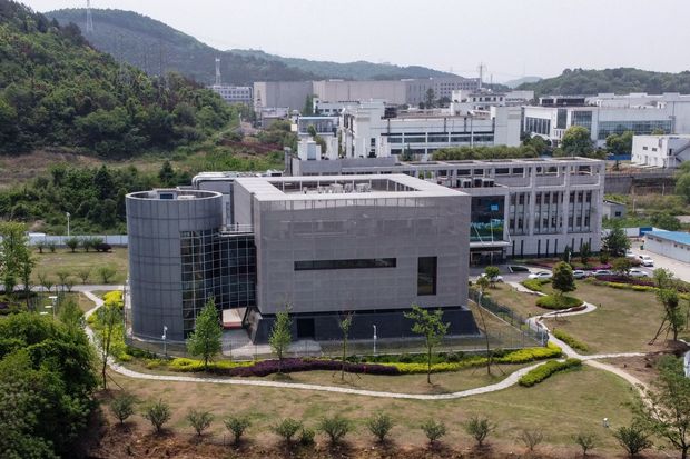 Originea coronavirusului nu ar fi laboratorul din Wuhan