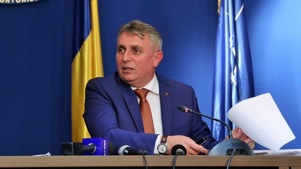 Incidentul de la Marius Nasta. Zeci de echipaje de pompieri au intervenit