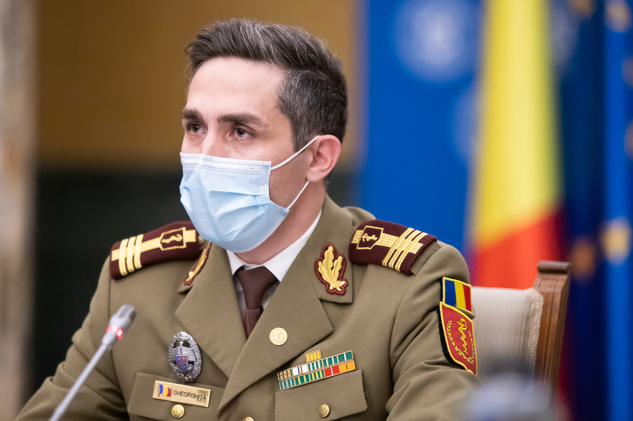 Valeriu Gheorghiță: Recomandăm reducerea la minimum a consumului de alcool în preajma vaccinării