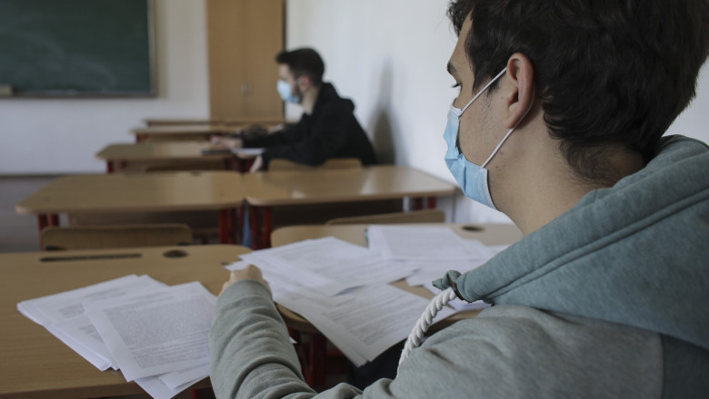 Vaccinarea profesorilor este foarte importantă spune Florin Cîțu