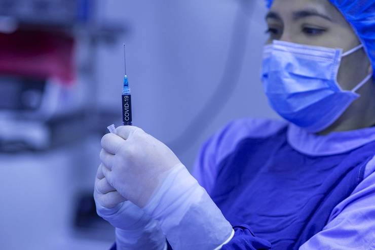 Directoarea DSP Dolj s-a infectat cu coronavirus, la trei zile de la rapel