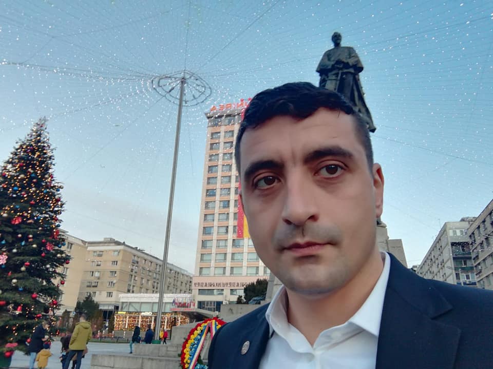 George Simion: AUR votează bugetul dacă Guvernul taie banii de la partide și îi dă pentru un spital. Nu vrem cele 4 milioane de euro