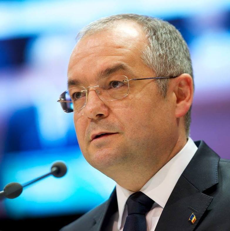 Emil Boc atacă dur conducerea PNL: Am adus cele mai multe voturi și am fost pur și simplu umiliți