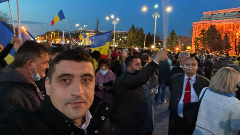 George Simion dă în judecată USR: