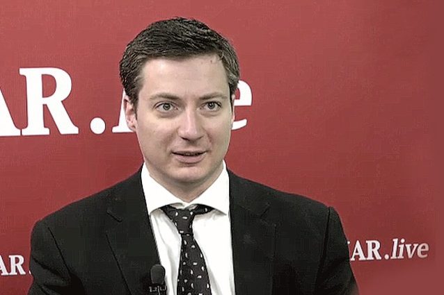 Andrei Caramitru a fost amendat cu 3.000 de lei de către CNCD
