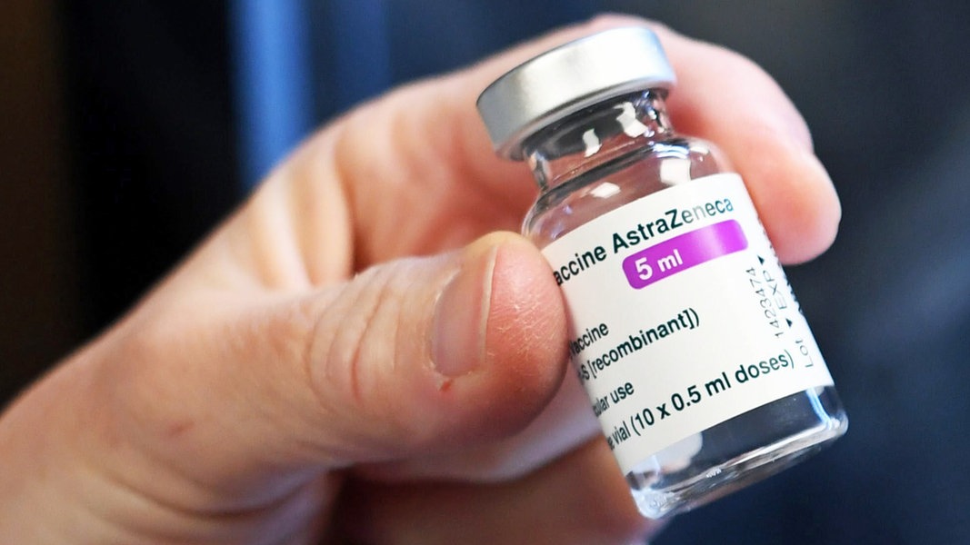 Lotul retras din vaccinul Astra Zeneca a fost repus în circuit