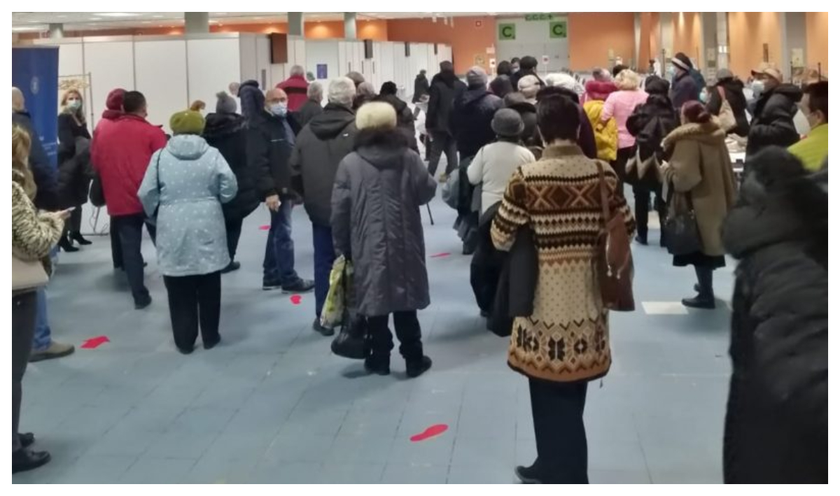 Vaccinat greșit. Un tânăr a fost vaccinat la rapel cu serul Moderna