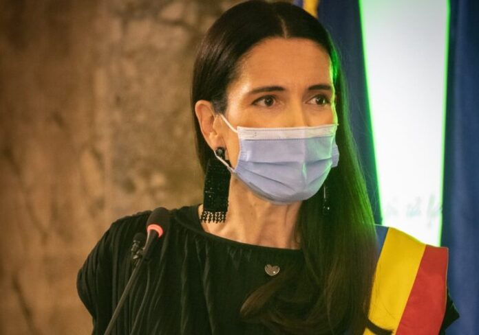 Clotilde Armand, ieșire nervoasă la adresa consilierilor PNL: „Este o schizofrenie care mă depășește”