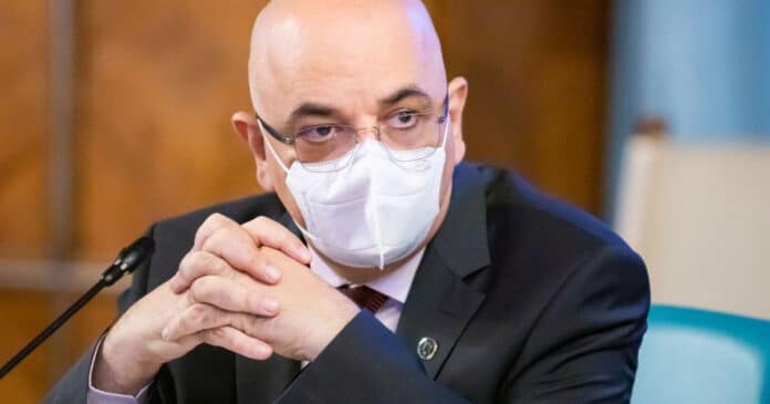 Măsurile luate în prezent mai puțin restrictive decât în alte țări spune Arafat