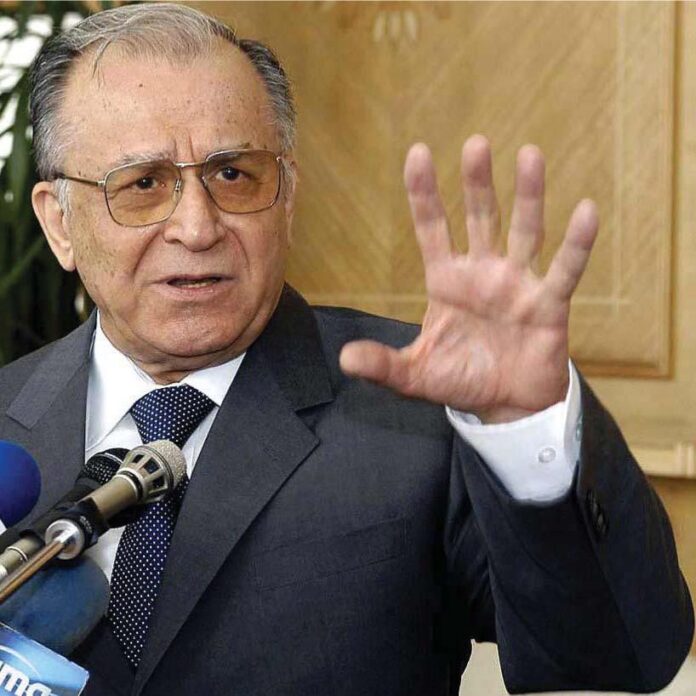 Ion Iliescu și-a dat demisia de la șefia Institutului Revoluției. Cine va fi președinte interimar