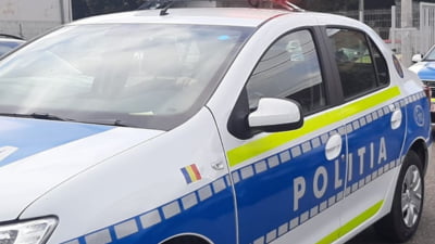 Polițist la pensat. Un polițist a fost prins la pensat în timpul serviciului
