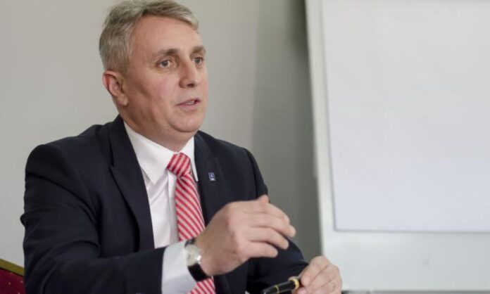 România e o țară sigură, spune ministrul de interne Lucian Bode