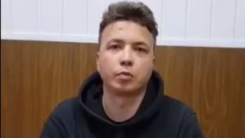 Roman Protasevici a fost torturat, consideră părinții jurnalistului arestat