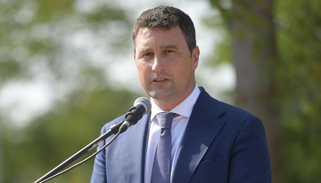 Codul Rutier ar trebui schimbat pentru a oferi siguranță bicicliștilor